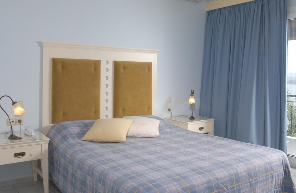 Marilena Hotel Ypsos Habitación foto
