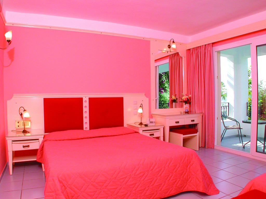 Marilena Hotel Ypsos Habitación foto