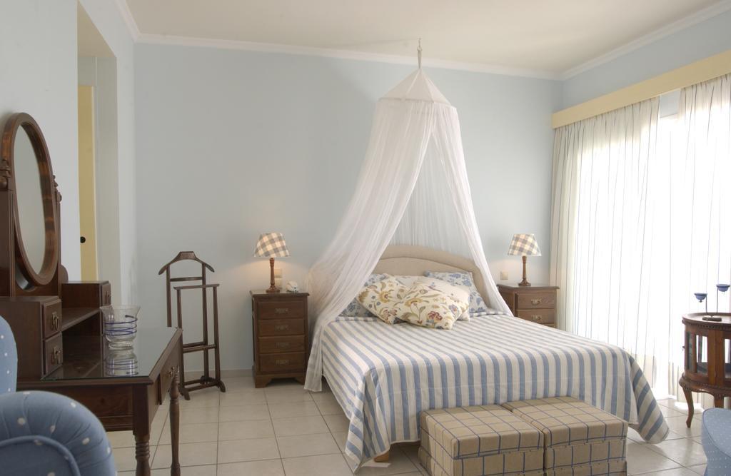 Marilena Hotel Ypsos Habitación foto